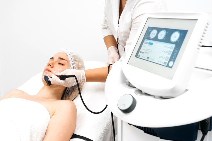 clinic grade radio freqency facial machine